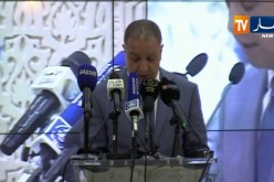 والي ولاية الجزائر يكرم التلاميذ المتفوقين من مختلف الأطوار