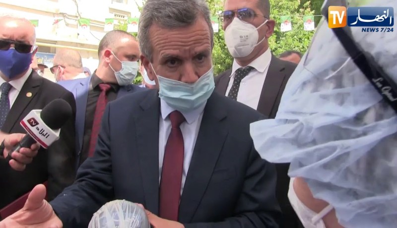 وزير الصحة يثور في وجه مدير الصحة بالنيابة لولاية سطيف ويطلب منه التفاعل الفوري مع الأعطاب