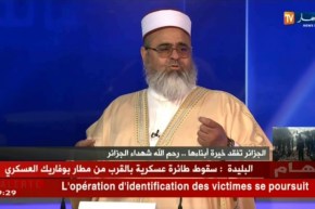 الشيخ علي عية: نحن نجلس آمنين في بيوتنا المكيفة وأبنائنا مرابطون في الصحراء والجبال من أجلنا