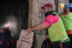 راديوز تتنقل لمناطق الظل لتوزيع اللوازم الدراسية لأبناء العائلات المعوزة