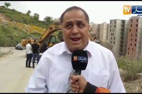 شاهد.. الأمطار والوزن الثقيل يتسببان في تشقق طريق بالقرب من مشروع 7000 سكن عدل بالبليدة