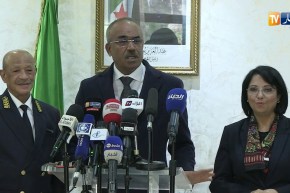 بدوي: ملف التقسيم الإداري الخاص بالهضاب العليا سيرى النور قريبا