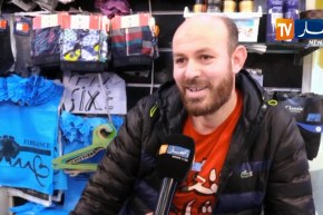 مجتمع: الأقمصة التي تحمل الشعارات السياسية تتصدر المبيعات