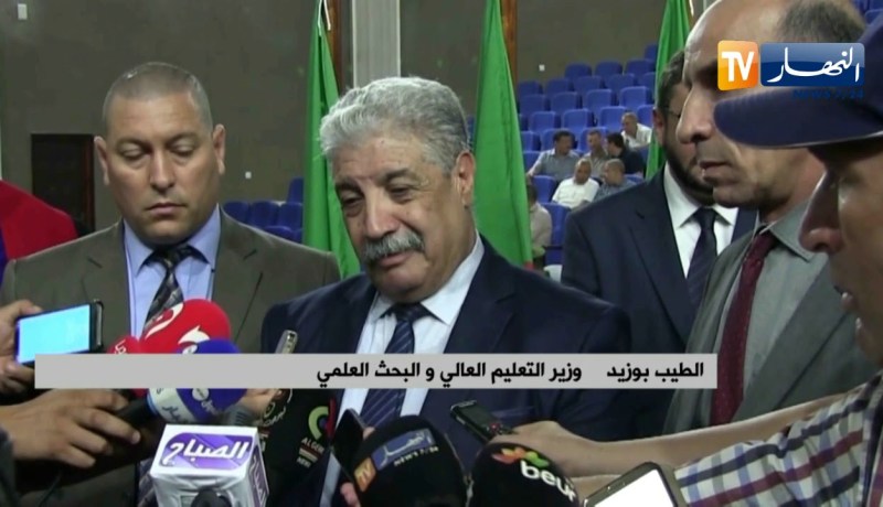 سكيكدة: الطيب بوزيد ليست لنا إعاقة من الإنجليزية وسنطورها في الوسط الجامعي