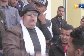 الوادي: مناظرة سياسية على هواء الطلق لتحديد مسار الحراك