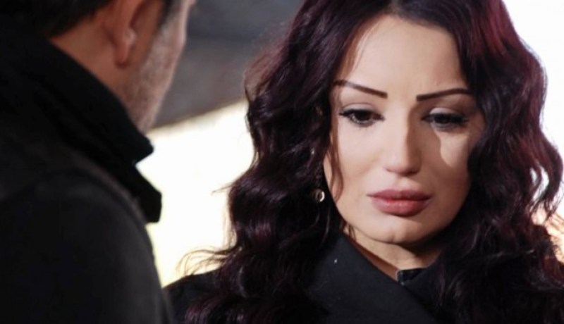 وفاة الفنانة السورية دينا هارون