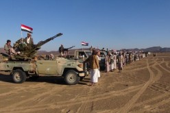 الجيش اليمني يقتل قائدا حوثيا مع عدد من مرافقيه شمالي البلاد
