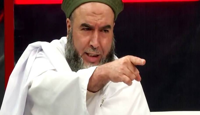 من حقي انتقاد بوتفليقة وهذا عمل ديمقراطي
