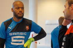 مبولحي يتسبب في إقالة مدرب حُراس “رين” !