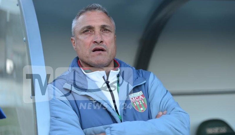 كازوني: “علينا التأكيد أمام أولمبي الشلف”