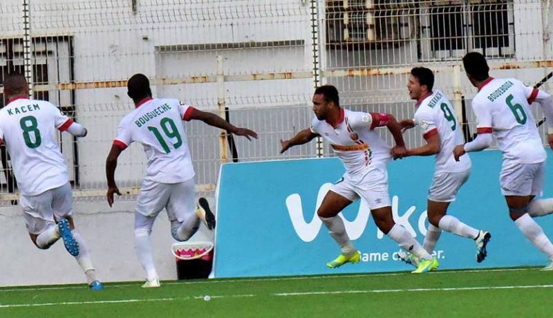 سقوط الرائد مولودية الجزائر واتحاد بلعباس على بعد ثلاث خطوات عن الصدارة