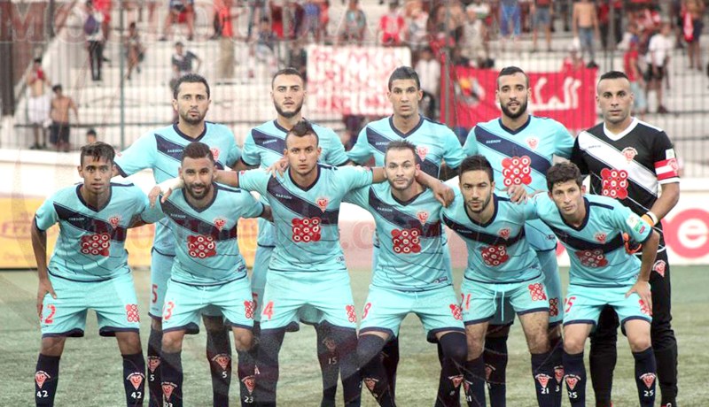 بابا يعلن عن انسحابه من مولودية وهران ديسمبر القادم