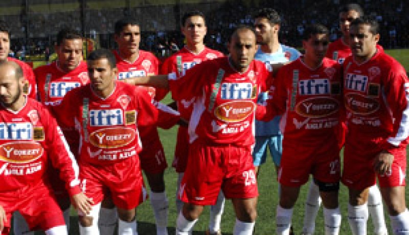 في وقت خيب الأكابر آمال الوهرانيين : أشبال المولودية وأواسط الجمعية في نهائي الكأس اليوم