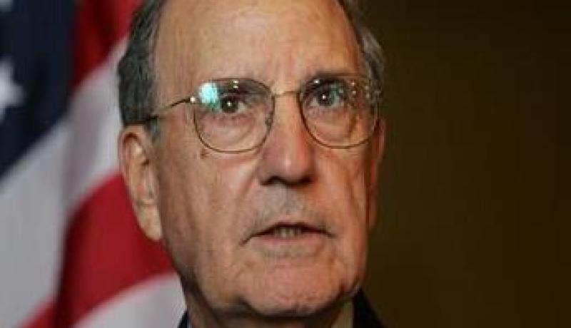 ميتشل ينتقد آداء نتانياهو في المفاوضات غير المباشرة مع الجانب الفلسطيني