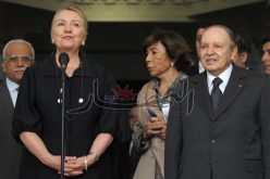 كلينتون :اعجبت كثيرا بتحليل الرئيس بوتفليقة انطلاقا من خبرته الطويلة حول العوامل المعقدة