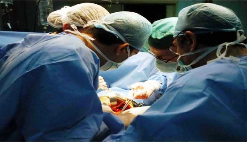 ارتفاع تكاليف علاج الجزائريين بفرنسا سببه سوء التّشخيص في الجزائر