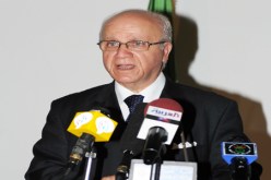 الناتو ‬في‮ ‬مكاتب مدلسي