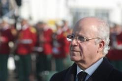 لما لا نكون دبلوماسيين عند القذافي؟