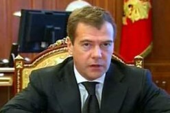 مدفيديف يحذر من العودة إلى الحرب الباردة على خلفية الدرع المضادة للصواريخ