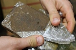 مسبوق قضائيا ينشئ صفحة على «الفايسبوك» لبيع المخدرات