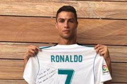 رونالدو حزين على مشجع صغير مات في زلزال المكسيك