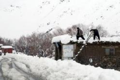 بالفيديو.. 50 قتيلا بإنهيارات ثلجية في أفغانستان