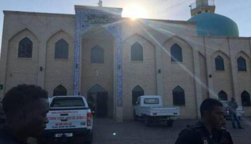 ذبح ثلاثة مصلين داخل مسجد في جنوب إفريقيا