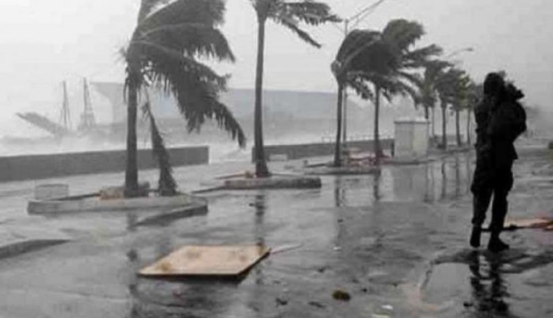 تحول العاصفة روزا إلى إعصار من الفئة الرابعة