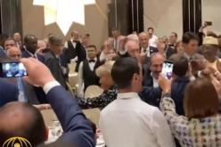 بالفيديو.. ماكرون يرقص رفقة أربعين رئيس دولة بأرمينيا