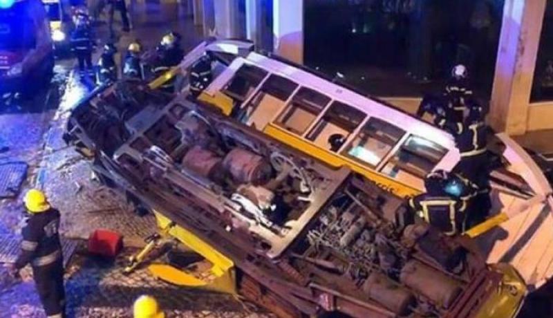 28 جريحا بعد إنحراف ترامواي في البرتغال