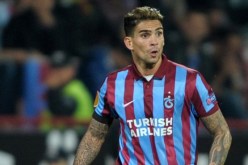 مجاني يقترب من العودة إلى فرنسا من بوابة تولوز