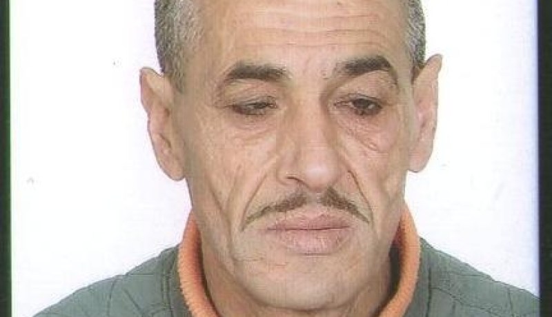 شارلو يوجـه 9 طعنات مميتة لصديقه الحارس بسـوق مفتاح خلال نومه