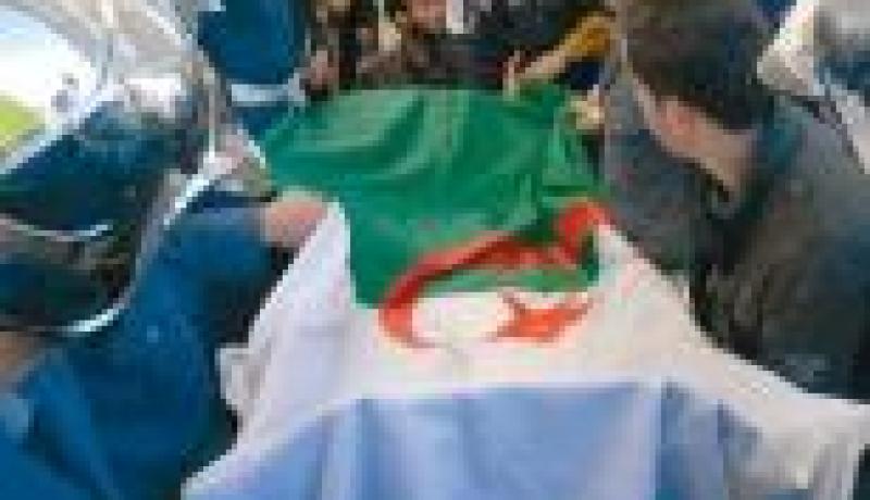 المجاهد لخضر تومي الدين في ذمة الله