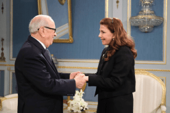 ماجدة الرومي: “السبسي قائد حكيم ورجل فكر وقامةً ليبرالية شامخة.. المجد للكبار”