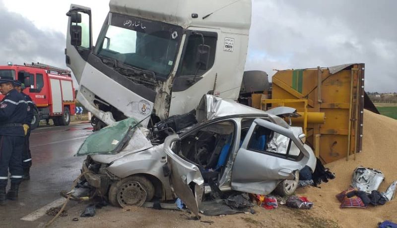 البويرة: وفاة شخص في إصطدام بين شاحنة وسيارة بوادي البردي