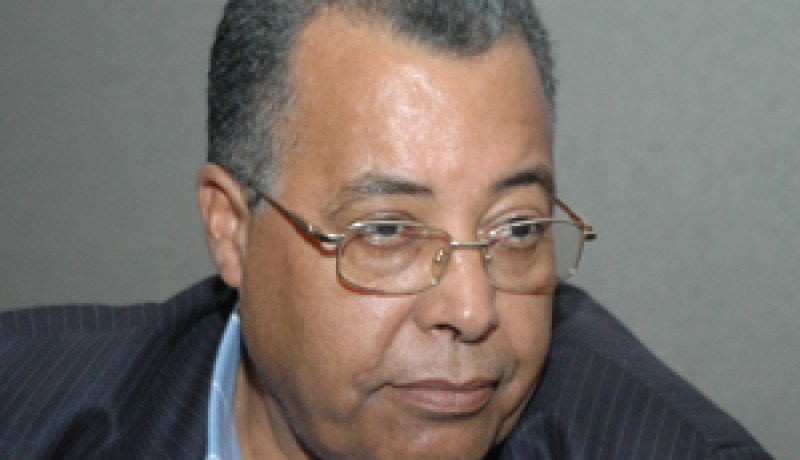 الوالي استقبل أمس منادي وأعضاء مكتبه…ديبيرو رسميا مدربا جديدا لعنابة ويباشر مهامه الأسبوع القادم