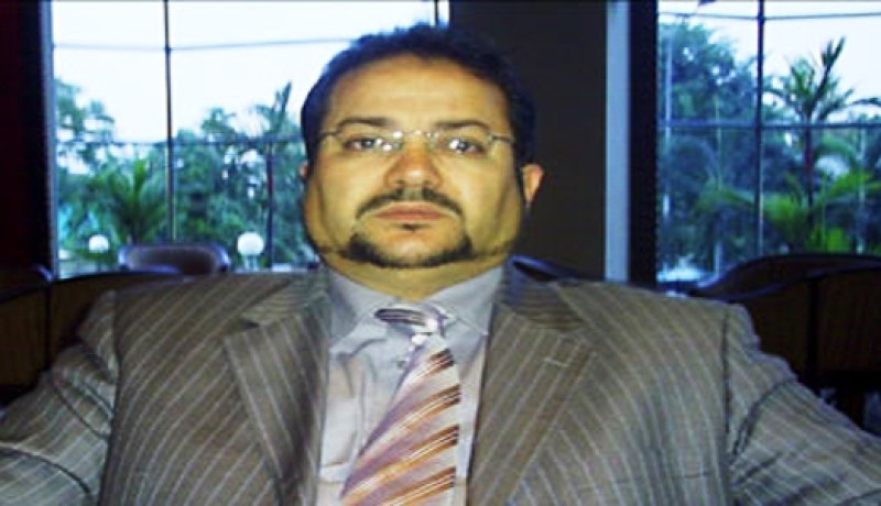 الكل حاد عن منهج نحناح