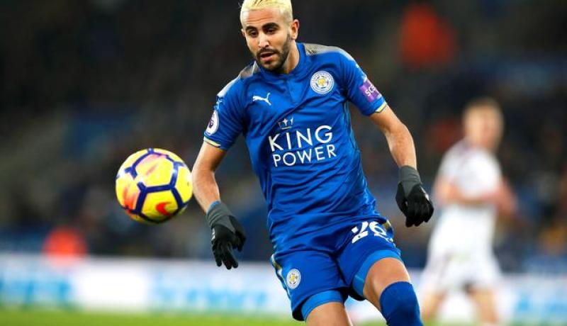 محرز يقود ليستر لفوز جديد وسليماني خارج القائمة مجددا