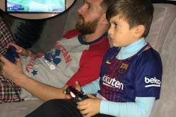 بالصور.. ميسي وإبنه يهزمان ريال مدريد