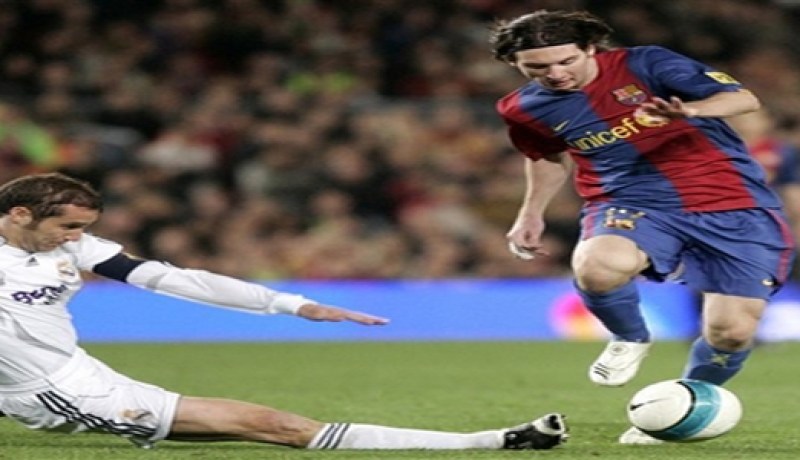 ميسي: لا أستطيع تخيل نفسي بقميص ريال مدريد