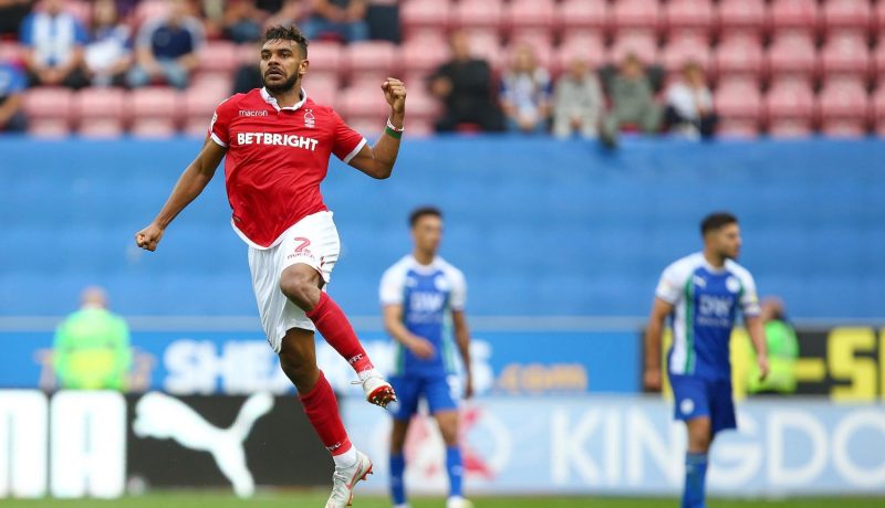 مدرب “نوتينغهام” يمنح الفرصة لـ “سوداني” !