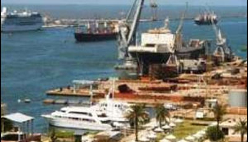 مصر تنفي انتظار أسلحة أميركية