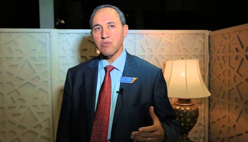 ميهوبي يعزي عائلة التشكيلي شكري مسلي