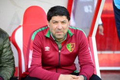 صخري يعين ميخازني مدربا مؤقتا لمولودية الجزائر