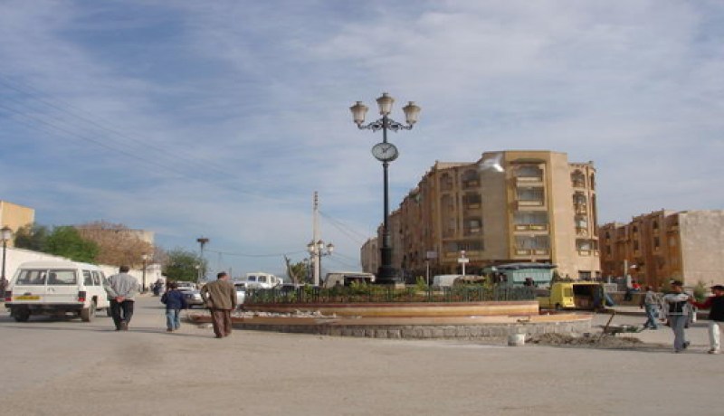 فتح المؤسسات التربوية والمقاهي والمحلات ومقر بلدية زارزة بميلة