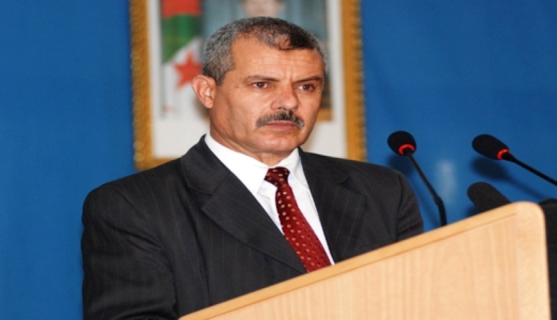  ميمون يحب الحمّام