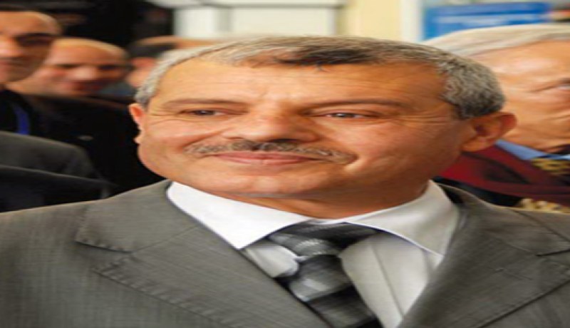 ميمون يختتم الجولات ''السياحية''