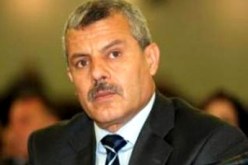 وزير السياحة و الصناعة التقليدية يشرف بسكيكدة على الإفتتاح الرسمي لموسم الإصطياف 2011