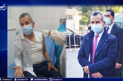 وزير الصحة يتلقى الجرعة الأولى من لقاح كورونا