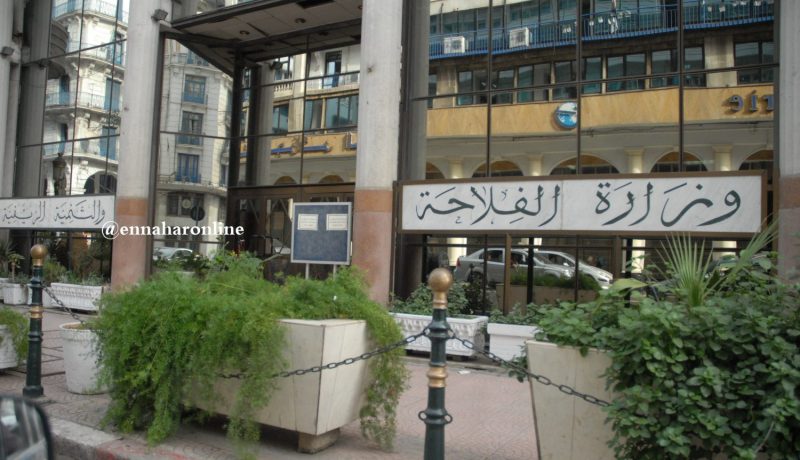 دعــم يصــل إلى 60 % علــى أجهــزة السقــي بالتقطـيــر للفلاحيــن!
